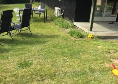 Før/Efter billeder Når Corona dikterer at Rosévin nydes under danske himmelstrøg handler det om at skabe de retter rammer. Det syntes vi er lykkes her, en 80 m2 terrasse med pergola, så der er i hvert fald plads nok